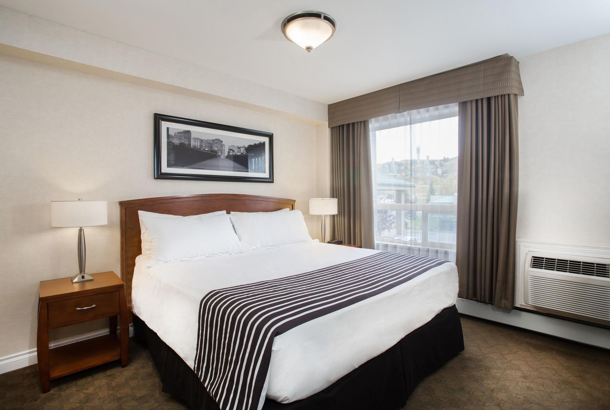 Hotel Sandman & West 3*
